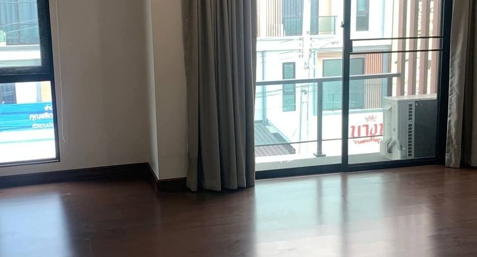 For sale and for rent 4 bedrooms townhouse in Bang Phli, Samut Prakan