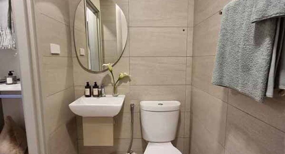 For sale studio condo in Huai Khwang, Bangkok