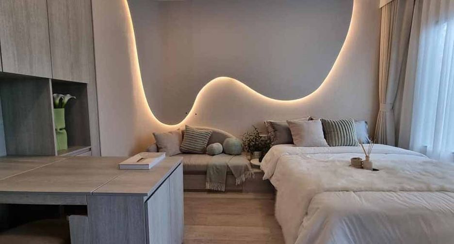 For sale studio condo in Huai Khwang, Bangkok