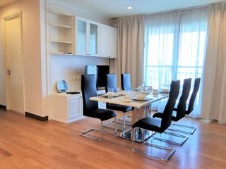 For rent 4 bedrooms condo in Watthana, Bangkok