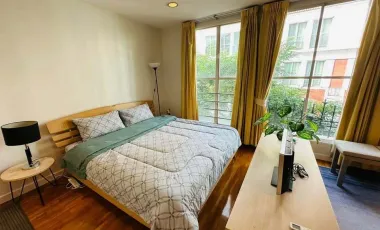 Reihenhaus zur Miete mit 5 Zimmer in Watthana, Bangkok