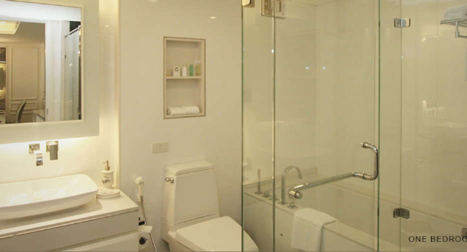 For rent 1 bed apartment in Khlong Toei, Bangkok