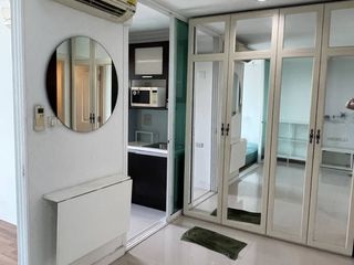 Condo en alquiler de 1 habitaciones en Huai Khwang, Bangkok