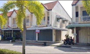出售 2 卧室 联排别墅 在 Phuket Town, 普吉