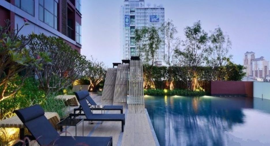 For rent 1 bed condo in Khlong Toei, Bangkok