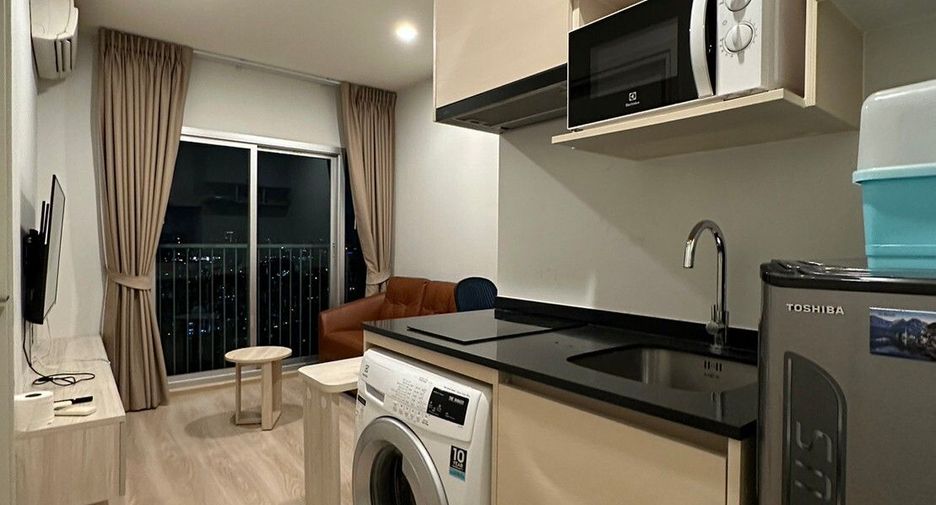 Condo en alquiler de 1 habitaciones en Huai Khwang, Bangkok