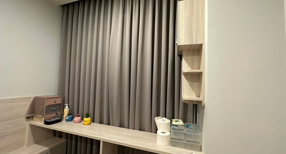 Condo en alquiler de 1 habitaciones en Huai Khwang, Bangkok