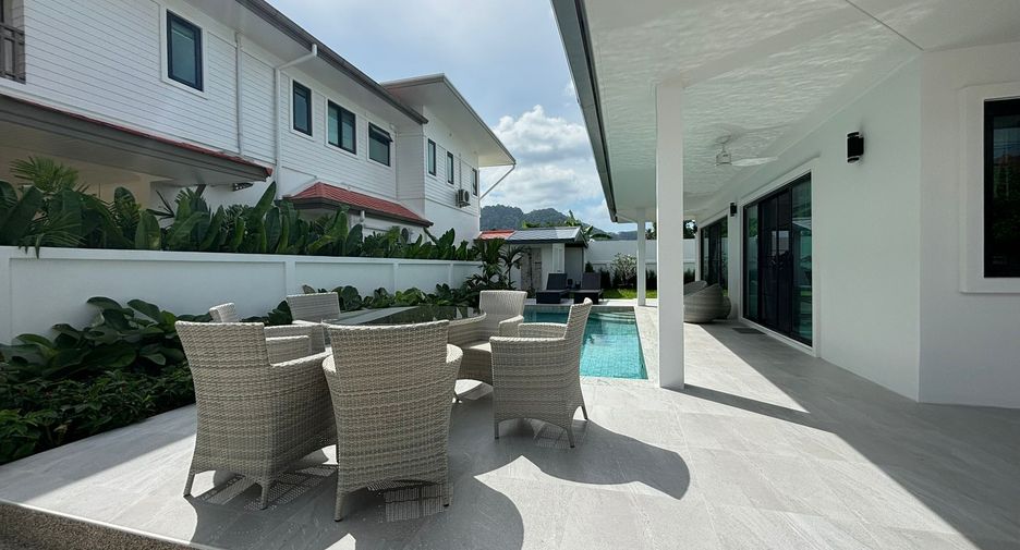 For sale and for rent 4 bedrooms villa in Thalang, Phuket