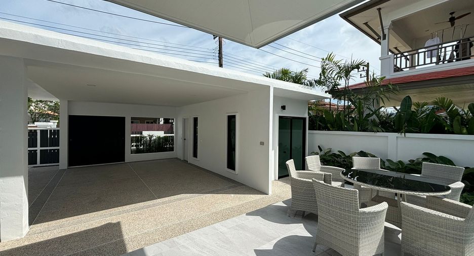 For sale and for rent 4 bedrooms villa in Thalang, Phuket