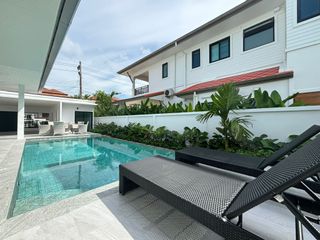 For rent and for sale 4 bedrooms villa in Thalang, Phuket