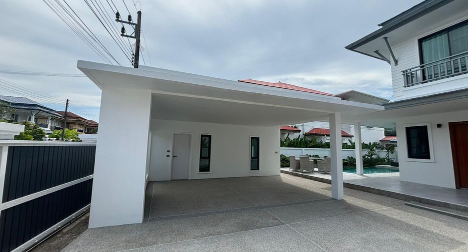For sale and for rent 4 bedrooms villa in Thalang, Phuket