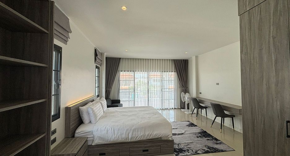 For sale and for rent 4 bedrooms villa in Thalang, Phuket