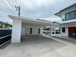 For rent and for sale 4 bedrooms villa in Thalang, Phuket