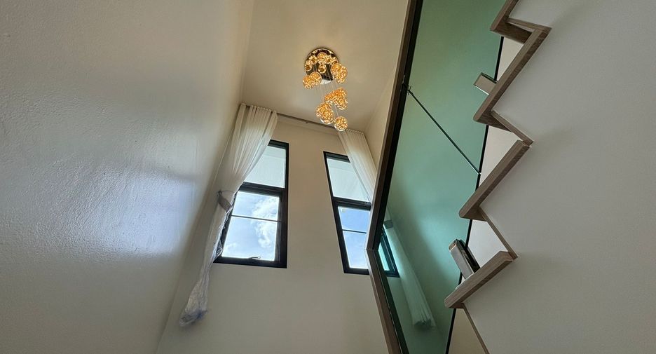 For sale and for rent 4 bedrooms villa in Thalang, Phuket
