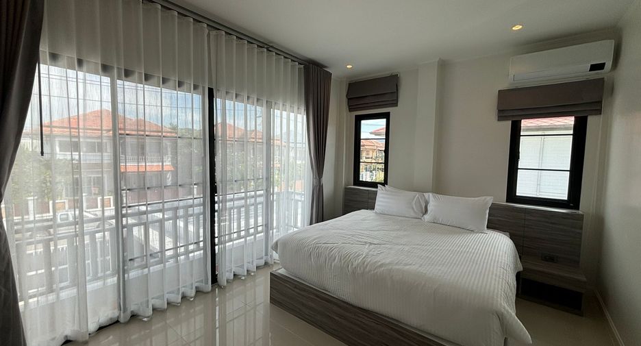 For sale and for rent 4 bedrooms villa in Thalang, Phuket