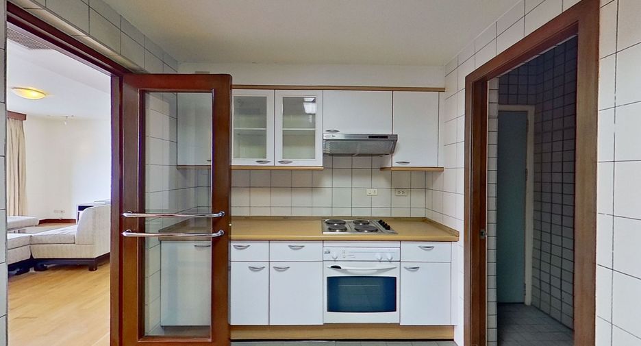 For sale 3 bedrooms condo in Pathum Wan, Bangkok