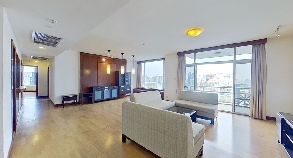 For sale 3 bedrooms condo in Pathum Wan, Bangkok