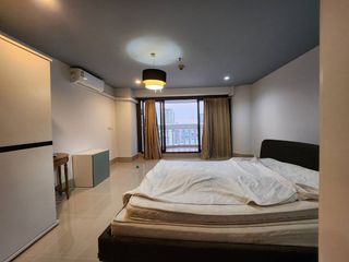 For sale 1 bed condo in Bang Rak, Bangkok