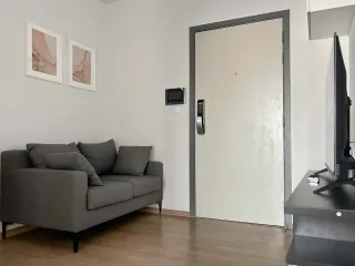 Wohnung zur Miete mit 1 Zimmer in Bang Phlat, Bangkok