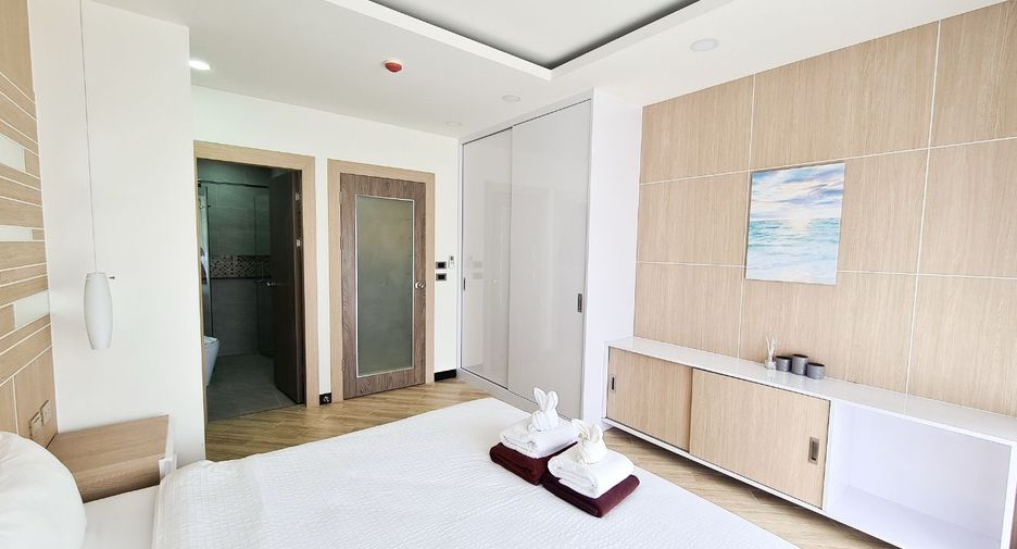 For sale 2 bedrooms apartment in Mueang Phuket, Phuket
