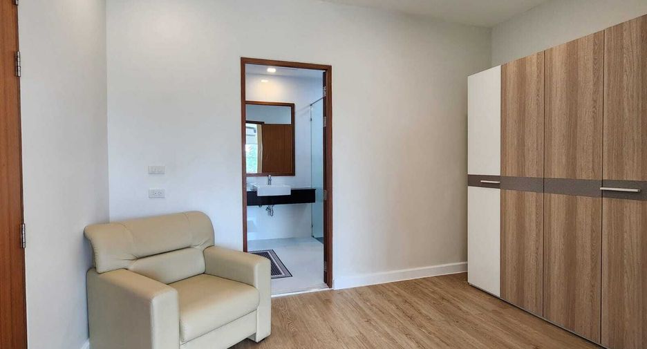 For sale and for rent 3 bedrooms townhouse in Mueang Phuket, Phuket