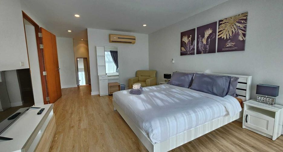 For sale and for rent 3 bedrooms townhouse in Mueang Phuket, Phuket