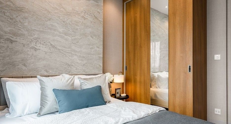 For rent 1 bed condo in Watthana, Bangkok