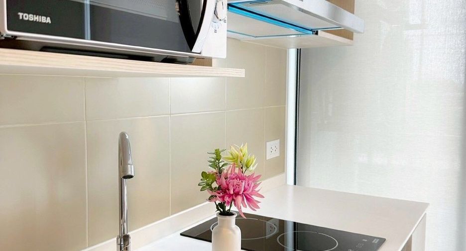 Wohnung zur Miete mit 2 Zimmer in Wang Thonglang, Bangkok