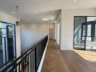For rent 4 bedrooms house in Bang Kapi, Bangkok
