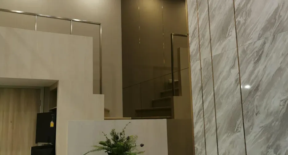 Condo en alquiler de 1 habitaciones en Sathon, Bangkok