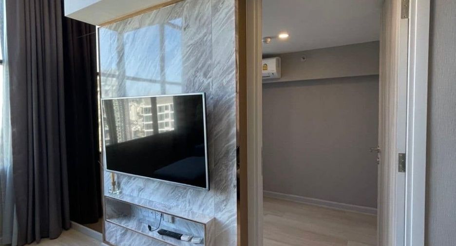 For rent 1 bed condo in Sathon, Bangkok