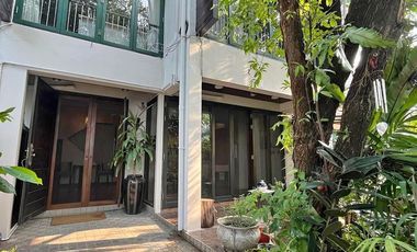 For rent 3 bedrooms townhouse in Phaya Thai, Bangkok