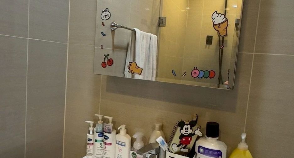 For sale studio condo in Khlong Toei, Bangkok
