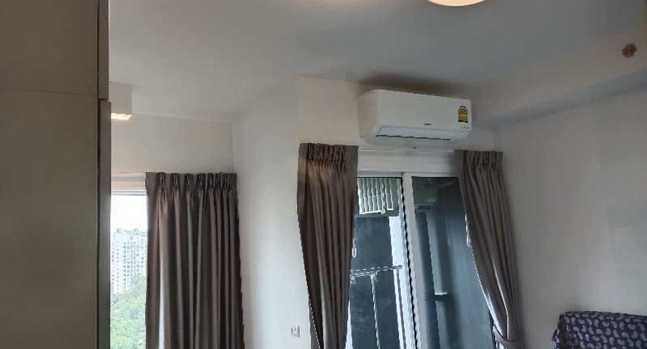 For rent 2 ベッドルーム condo in Huai Khwang, Bangkok
