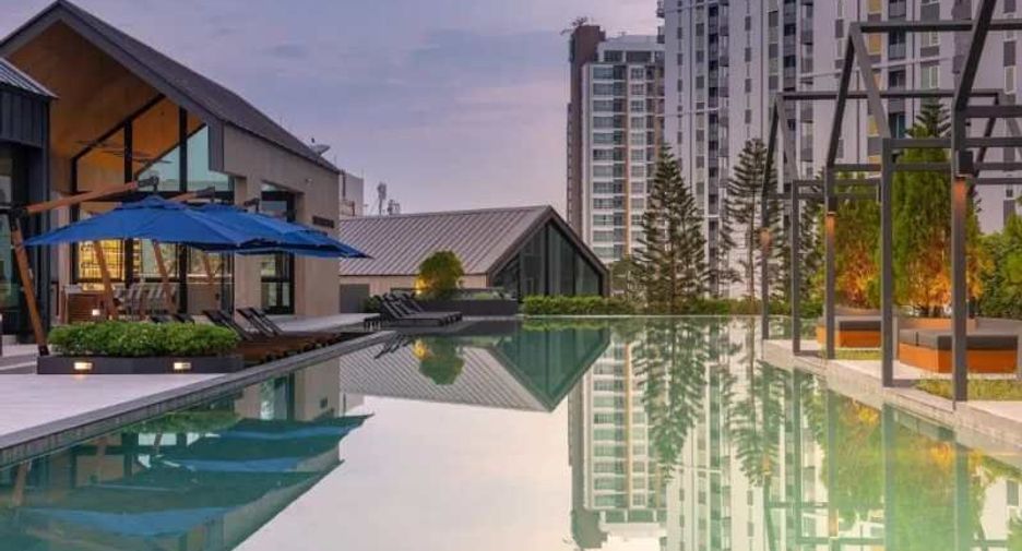 For rent 2 ベッドルーム condo in Huai Khwang, Bangkok