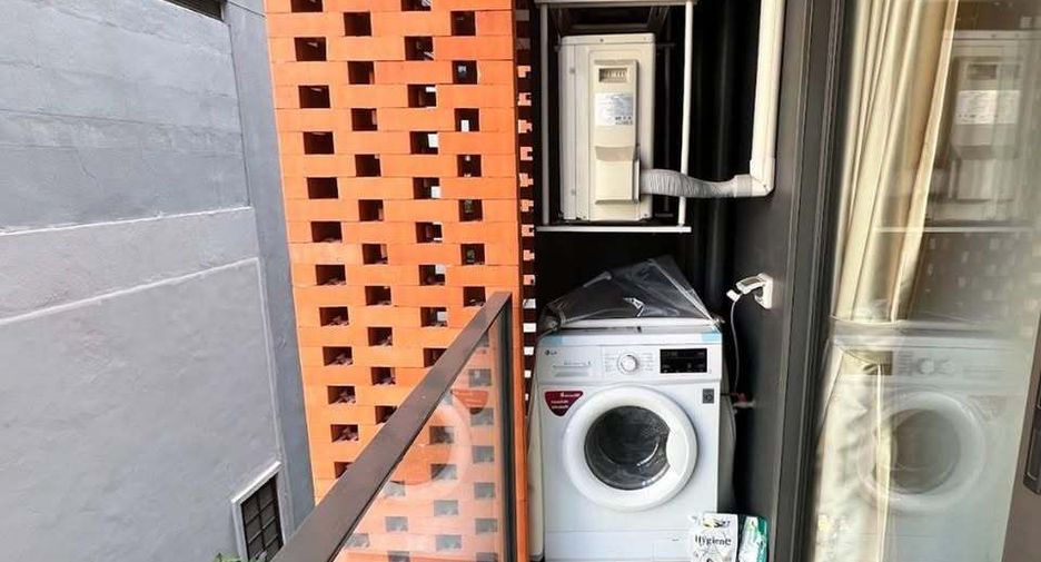 For rent 1 Beds condo in Khlong Toei, Bangkok