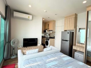 For rent studio condo in Huai Khwang, Bangkok