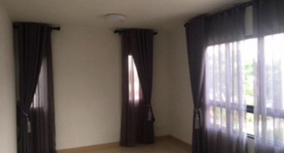 Reihenhaus zum Kauf mit 3 Zimmer in Wang Thonglang, Bangkok