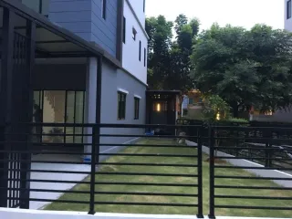 出售 3 卧室 联排别墅 在 Wang Thong Lang, 曼谷