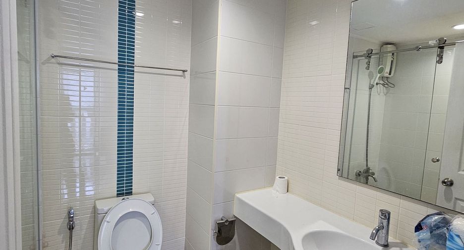 Condo en alquiler de 1 habitaciones en Huai Khwang, Bangkok