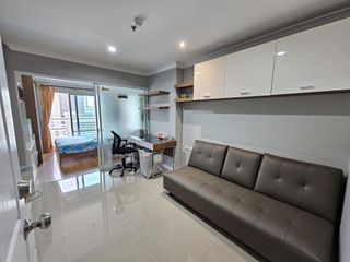 Condo en alquiler de 1 habitaciones en Huai Khwang, Bangkok