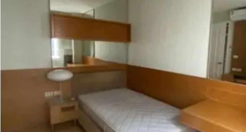 Condo en venta de 2 habitaciones en Sathon, Bangkok