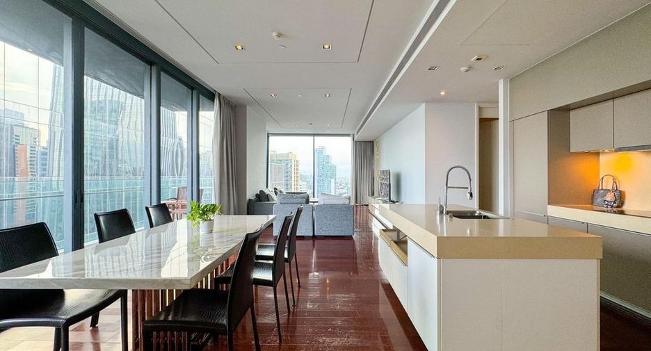 Wohnung zur Miete mit 3 Zimmer in Khlong Toei, Bangkok