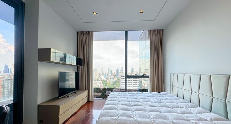 Wohnung zur Miete mit 3 Zimmer in Khlong Toei, Bangkok