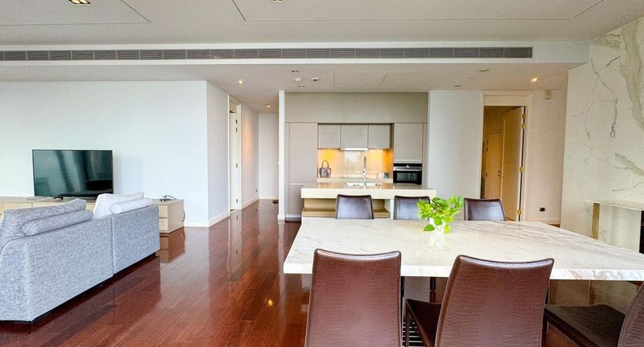 Wohnung zur Miete mit 3 Zimmer in Khlong Toei, Bangkok
