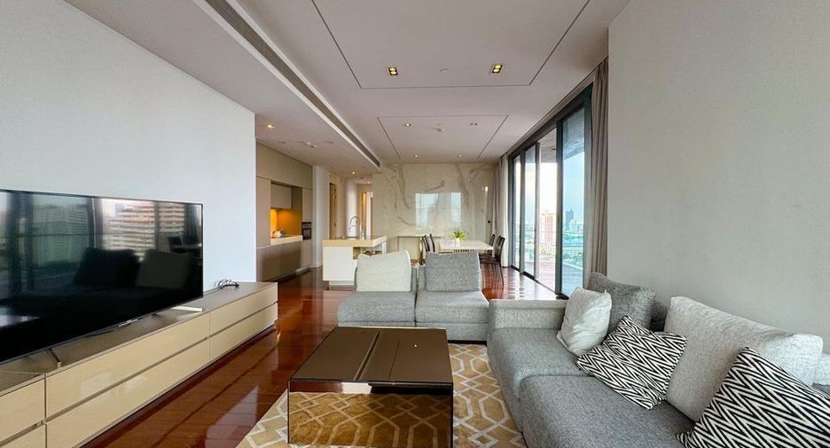 Wohnung zur Miete mit 3 Zimmer in Khlong Toei, Bangkok