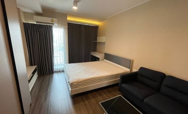 Wohnung zur Miete mit 1 Zimmer in Phra Khanong, Bangkok