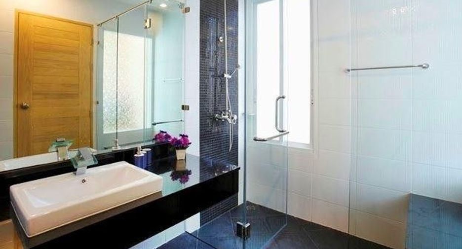 À vendre et à louer 2 chambres condo à Kathu, Phuket