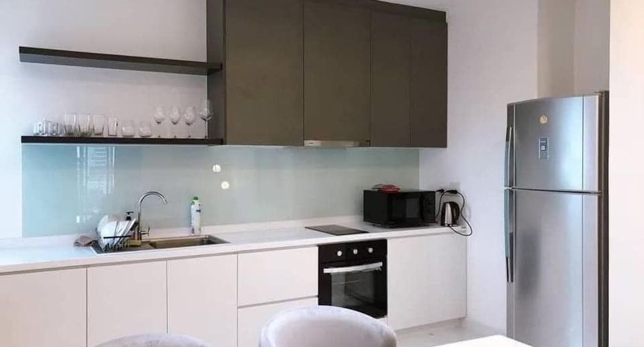 For rent 2 bedrooms condo in Watthana, Bangkok