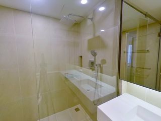 Condo en venta y en alquiler de 1 habitaciones en Pathum Wan, Bangkok